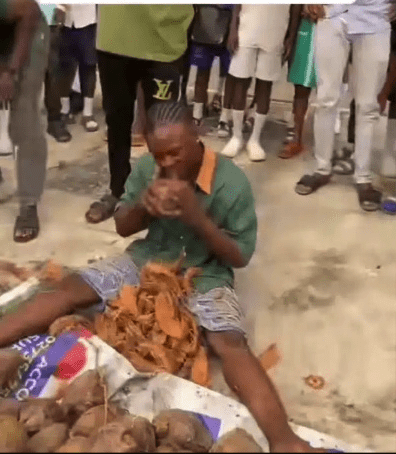 I won’t relent till I make Guinness World Record, says Nigerian man who husked 50 coconuts with teeth