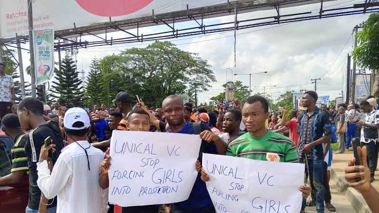 LEARNING IN CRISIS: UNICAL students protest 100% hike in school fees