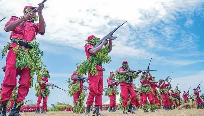 Gunmen storm hotel in Osun, rob lodgers, engage Amotekun operatives in gun duel
