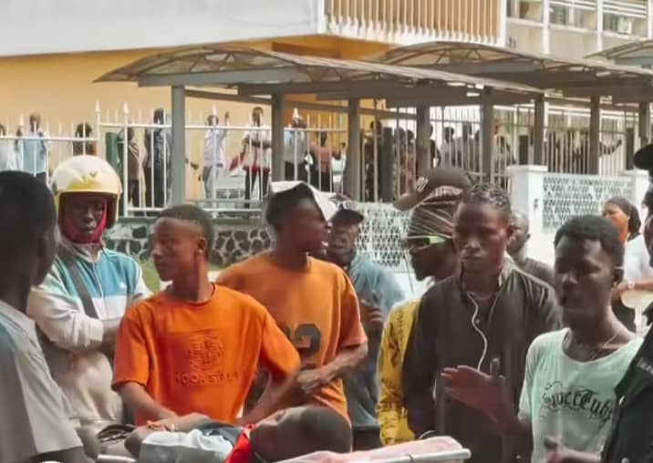 Protest at Oyo Govt Secretariat as police stray bullet kills WAEC candidate