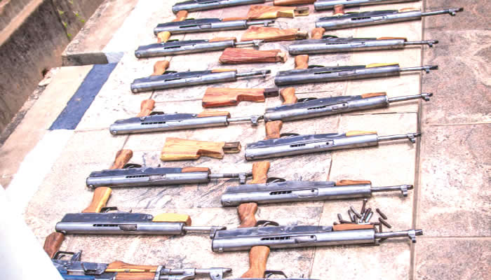 Police gun down robbery suspect, recover AK-47 rifles