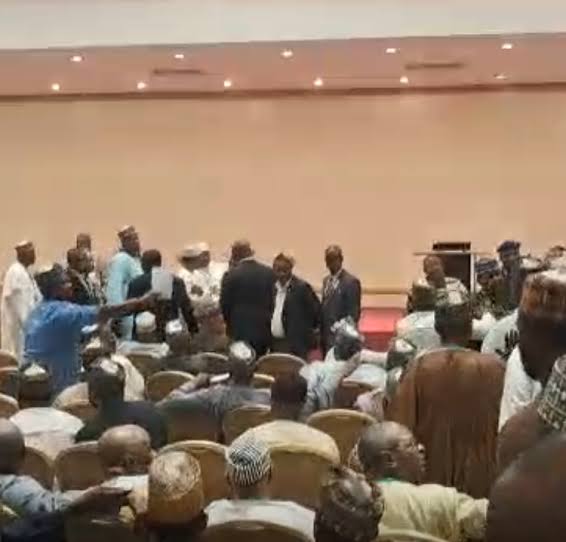 Chaos erupts as Jigawa delegates disrupt Atiku, Obi coalition meeting